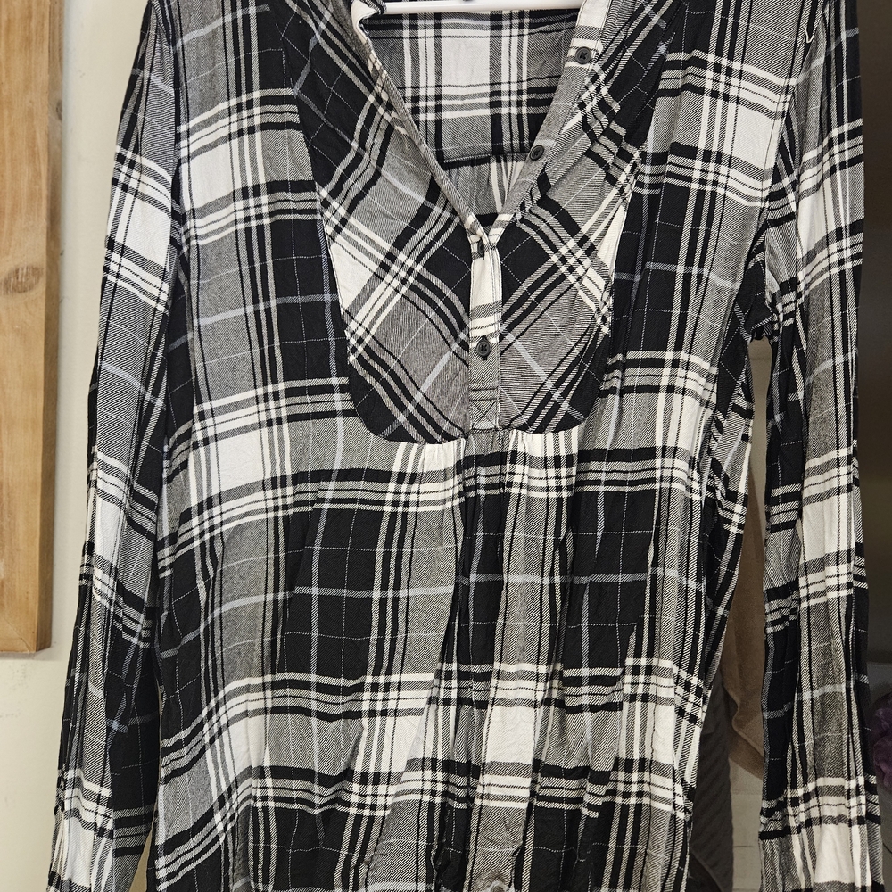 Lucky Brand Black and White Plaid Button Down Shirt